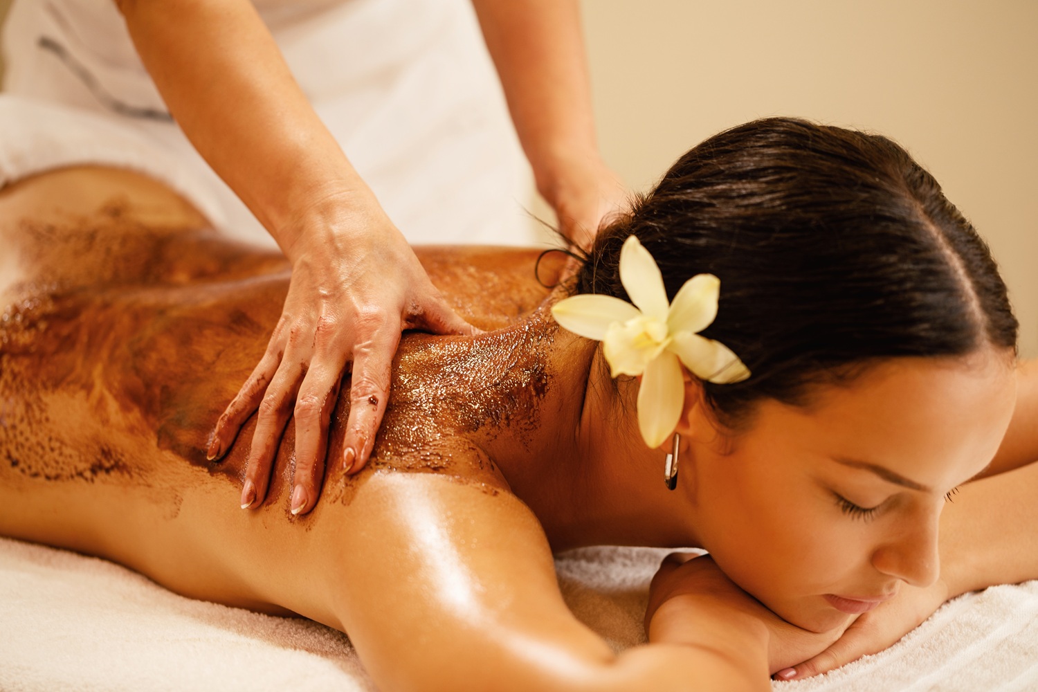 Masaż gorącą czekoladą